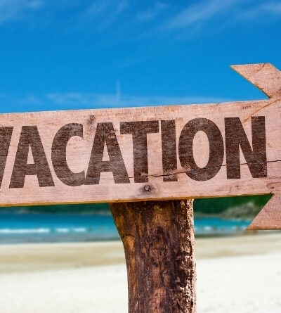 How to Save Money on Group Vacations